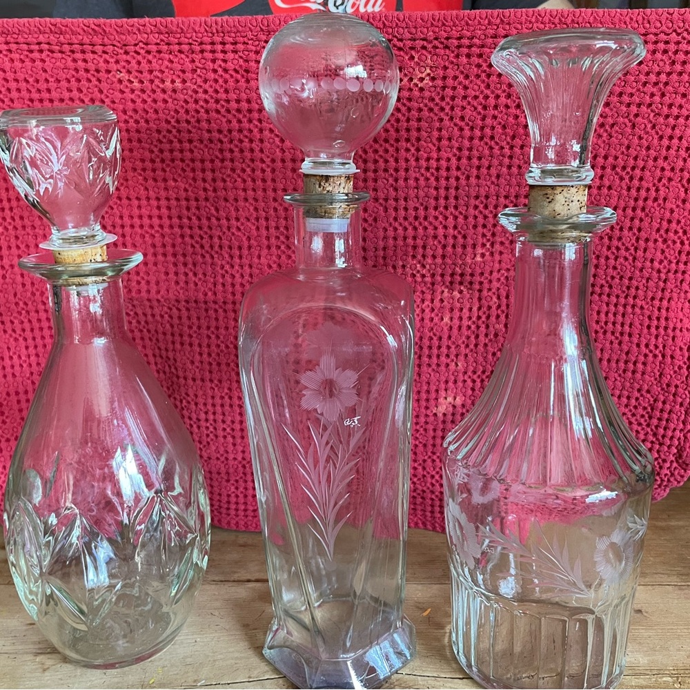 Vintage decanter set of 3